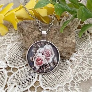 Roses n Butterfly Pendant Necklace NEW